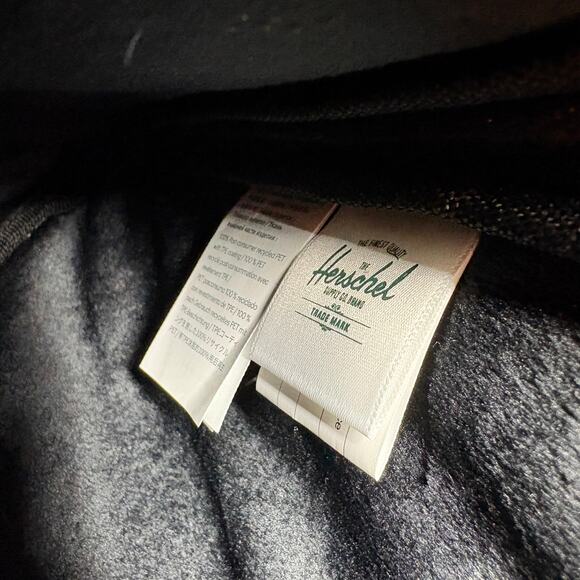 Herschel Womens Laptop Sleeve Case Bag Striped Red Blue Zipper - Picture 8 of 8